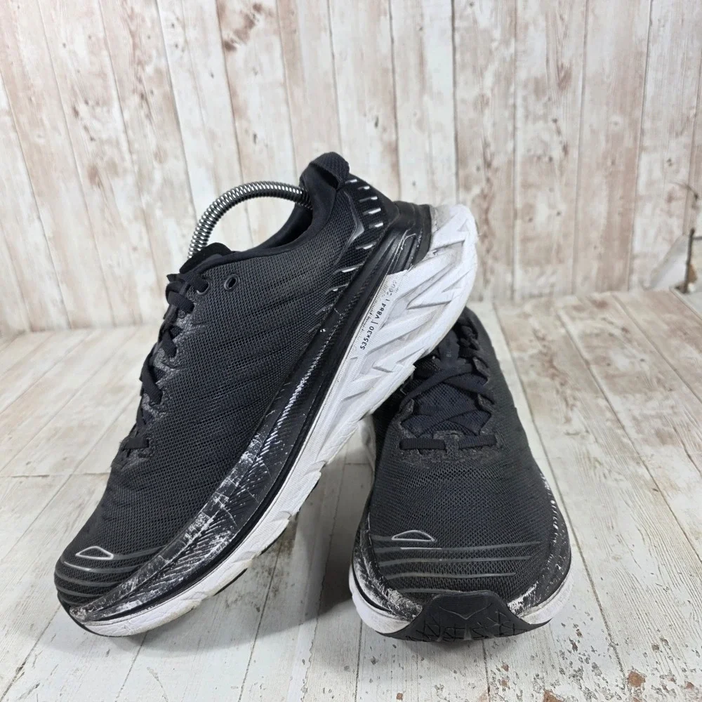 Hoka Bondi X Mens Road Running Shoes Black White Carbon Plate  Size 9D